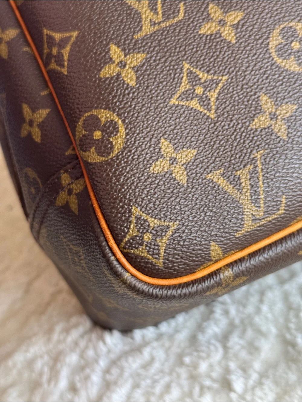 Louis Vuitton Monogram Deauville  Canvas Brown & Tan Top-Handle